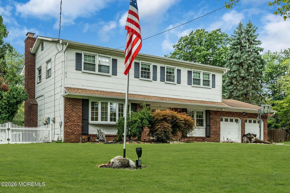 House in Freehold Township, New Jersey, United States 3 - 18704169