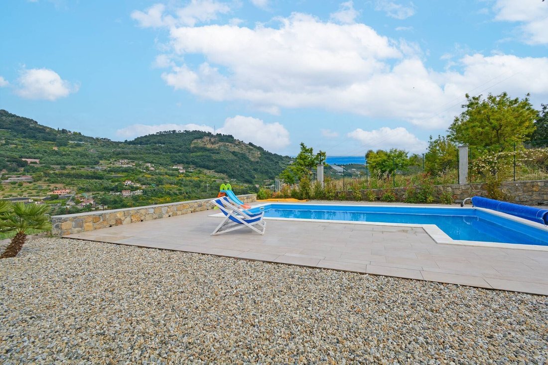 Villa in Camporosso, Liguria, Italy 5 - 18714724
