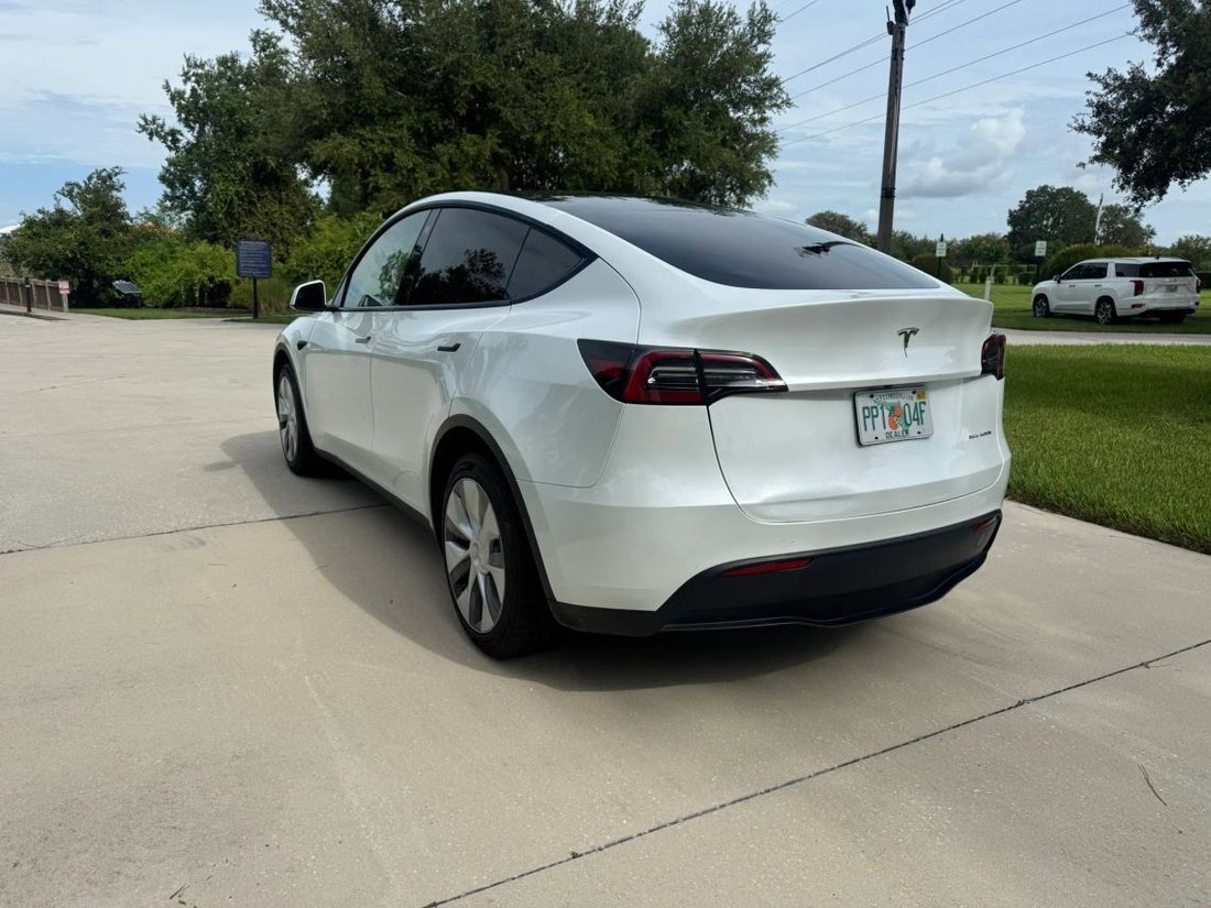 Suv in Orlando, FL, United States 4 - 18707470