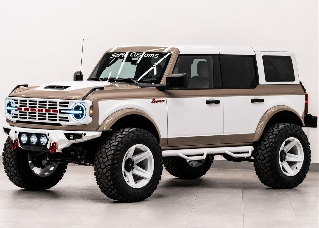 Ford Bronco 4X4 in Fort Lauderdale, FL, United States 1 - 18710552