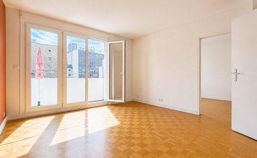 Apartment in La Plaine des Sablons, Neuilly-sur-Seine, France 1