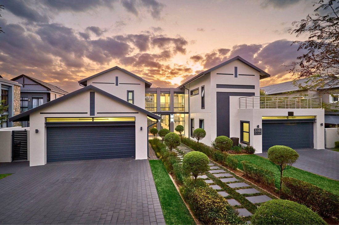 House in Waterfall Country Village, Gauteng, South Africa 2 - 18704605