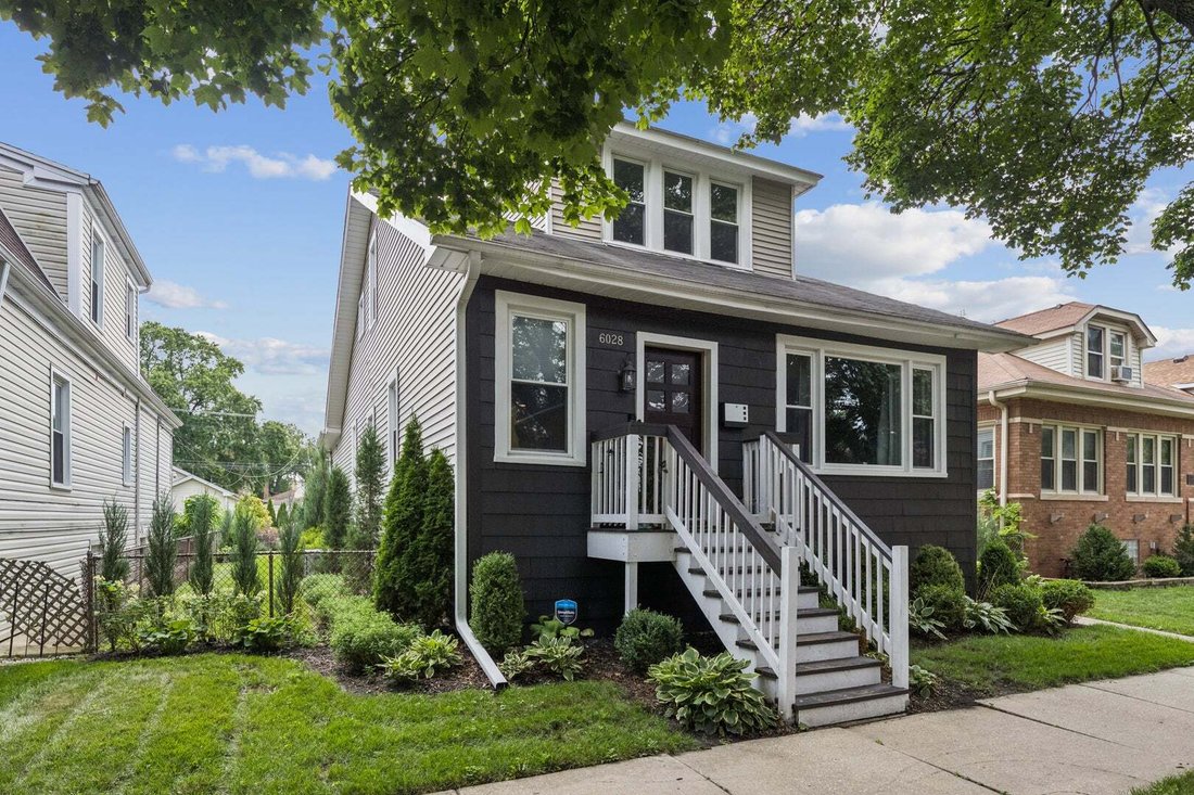 House in Chicago, Illinois, United States 1 - 18703624