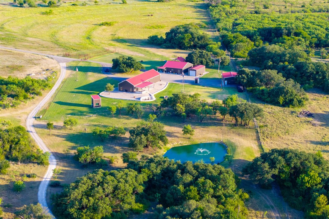 Farm Ranch in Comanche, Texas, United States 2 - 16251482