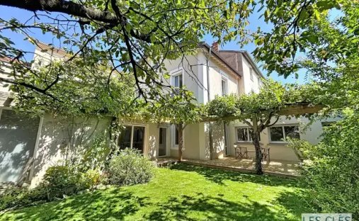 House in Sans Souci-Dauphiné, Lyon 3e Arrondissement, Lyon 1