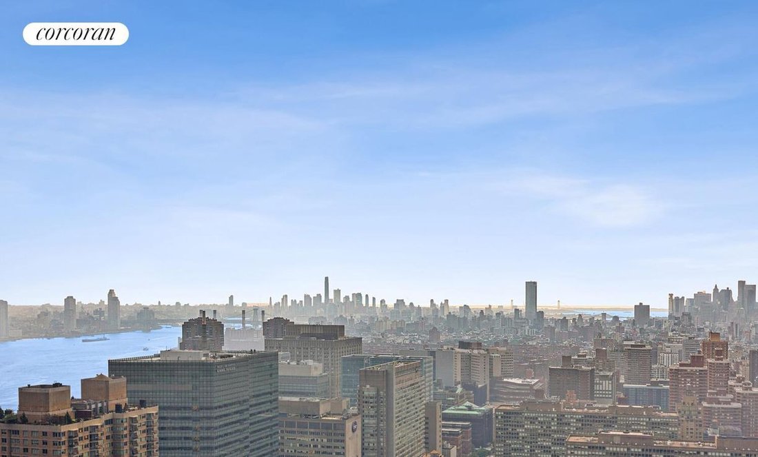 Condo in New York, New York, United States 5 - 18704344
