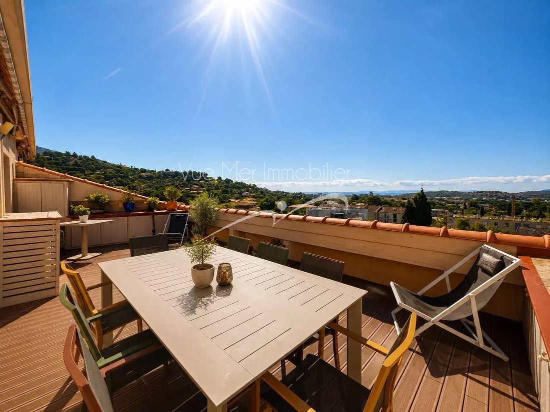 House in Nord Est, Bormes-les-Mimosas, France 4 - 18110267
