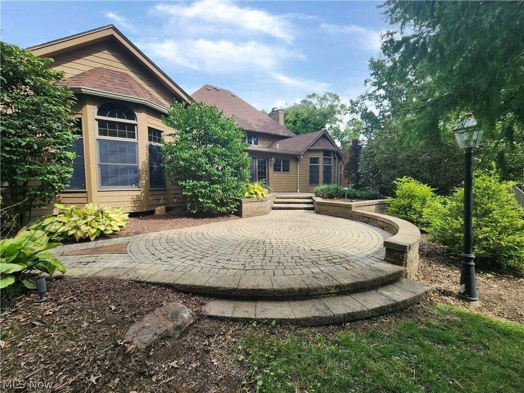 House in Youngstown, Ohio, United States 5 - 18705761