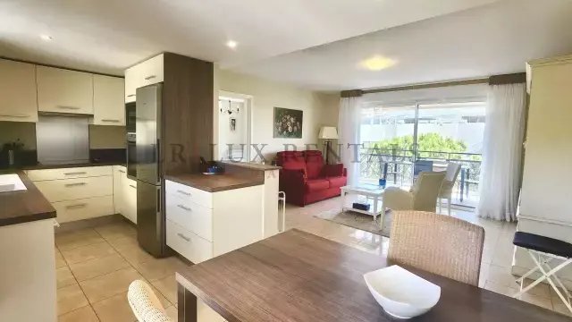 Apartment in Fontmerle, Antibes, France 2 - 15906002