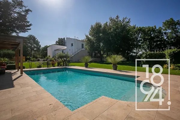 House in Granettes-Jauberte-Sainte Anne, Aix-en-Provence, France 1 - 16964134