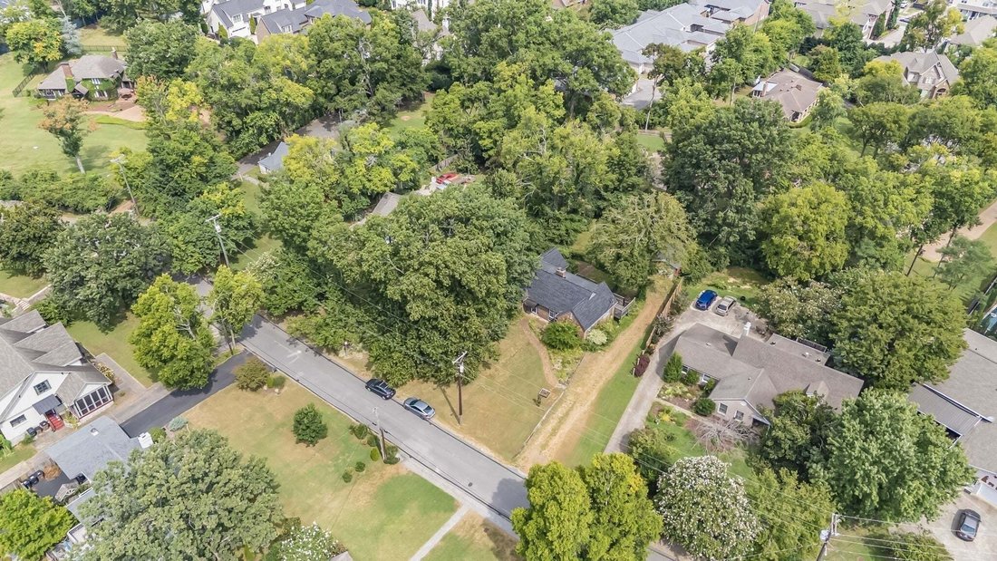 House in Forest Hills, Tennessee, United States 4 - 18712997