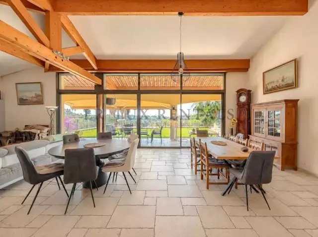 Villa in Fontmerle, Antibes, France 3 - 18481503