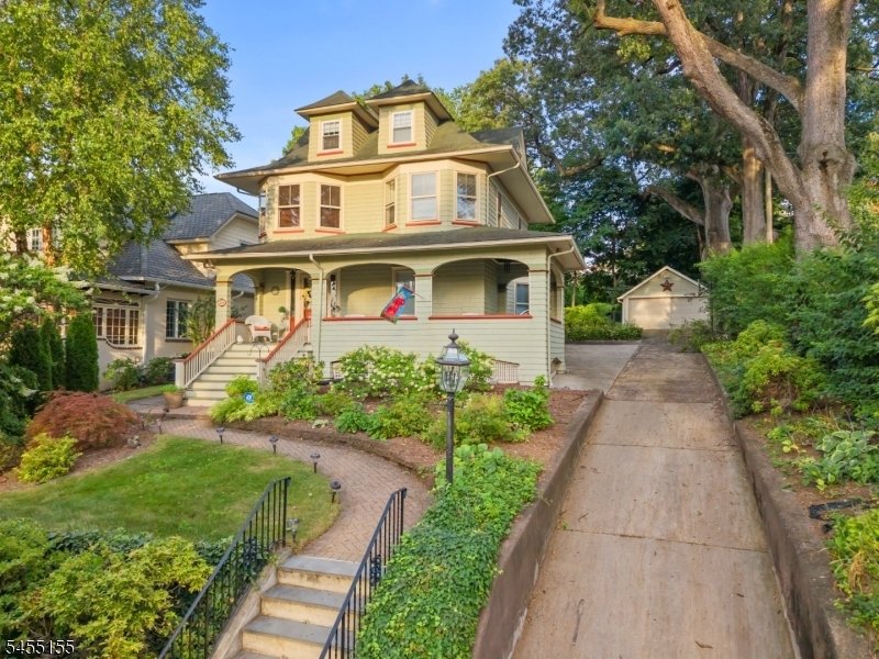 House in Nutley, New Jersey, United States 2 - 18710316