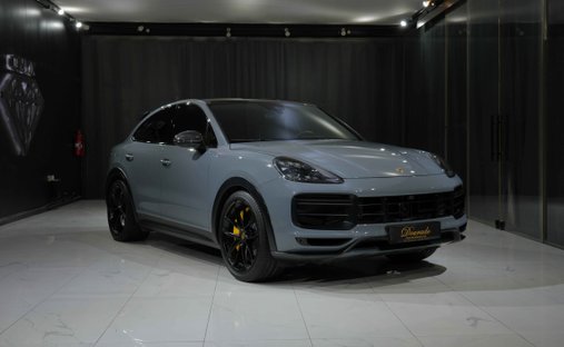2023 Porsche Cayenne awd in Dubai, United Arab Emirates 1