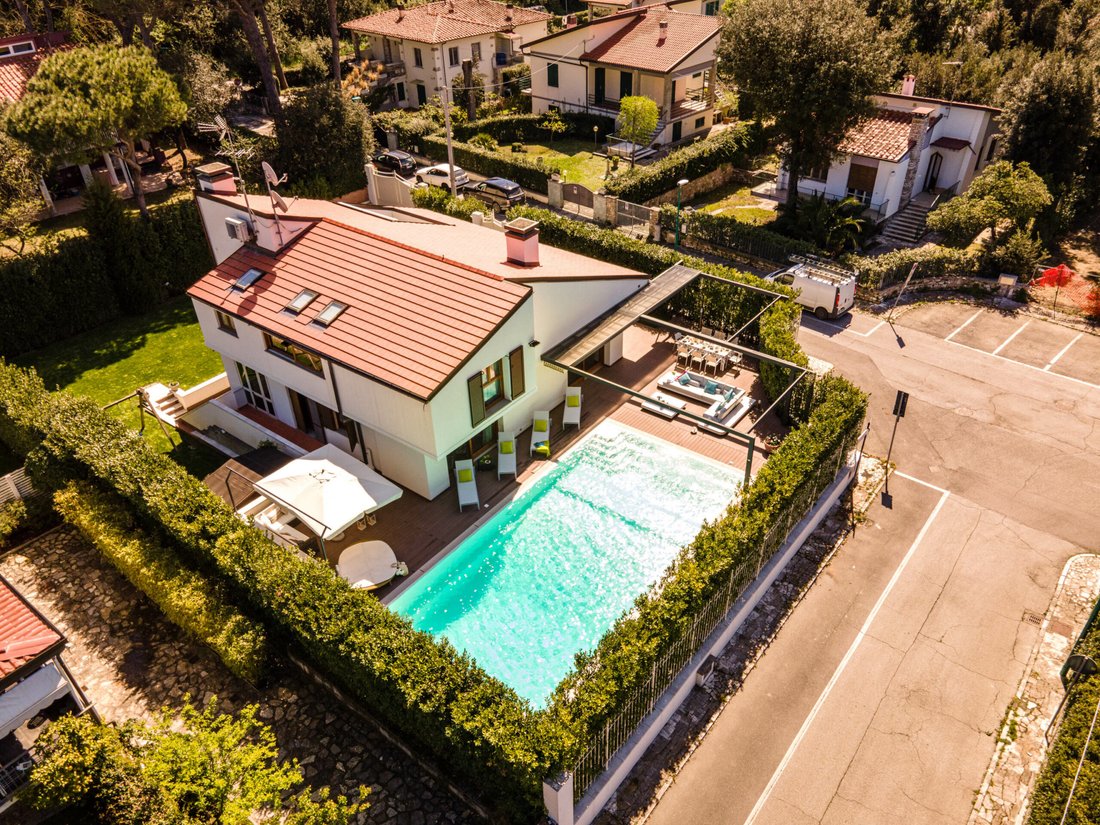 Villa in Tirrenia, Pisa, Italy 5 - 18713556
