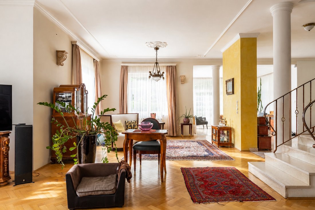Villa in Budapest, Hungary 2 - 18713755