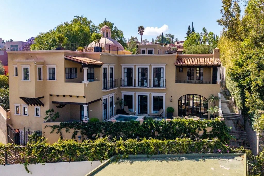 Estate in San Miguel de Allende, Guanajuato, Mexico 1 - 13247467