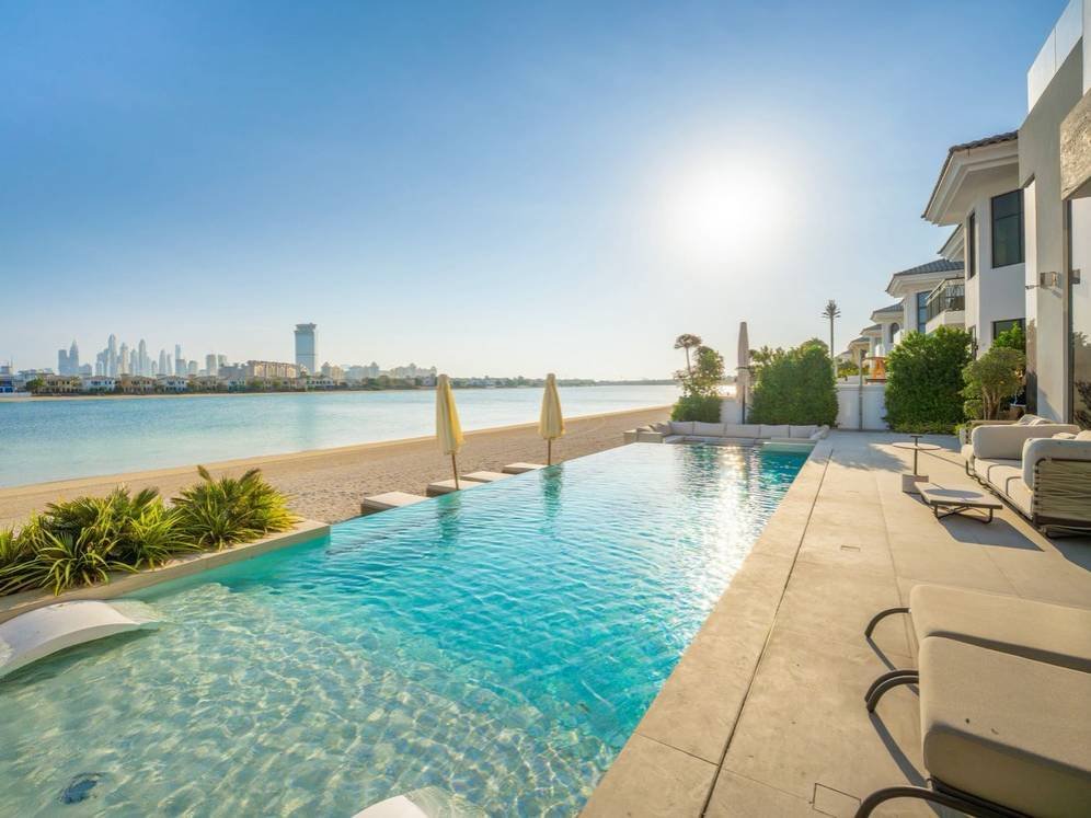 Villa in Palm Jumeirah, Dubai, United Arab Emirates 1 - 18715283