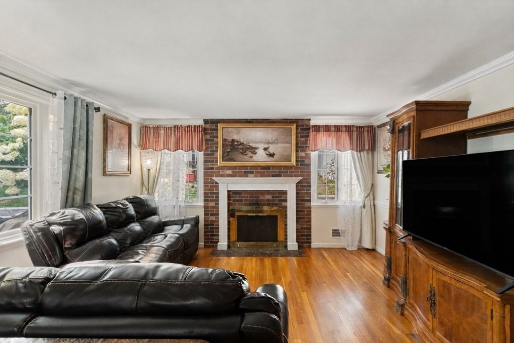 House in Wellesley, Massachusetts, United States 4 - 18715296