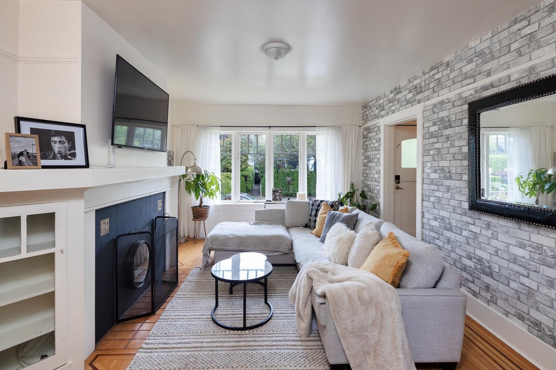 House in Vancouver, British Columbia, Canada 5 - 18715277