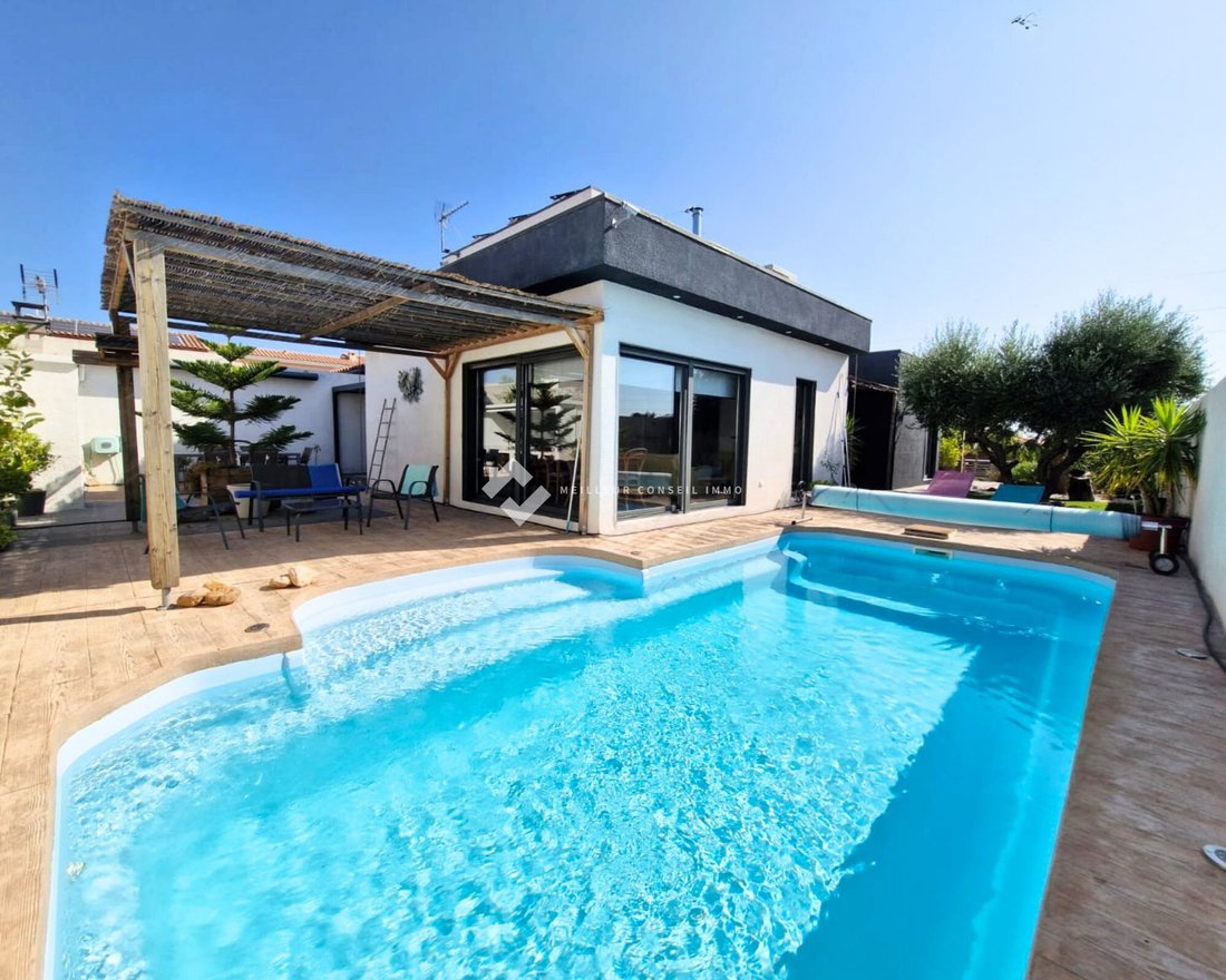 Villa in Haut Vernet-Moyen Vernet, Perpignan, France 1 - 18715261