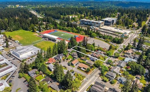 Land in Lake Forest Park, Washington, Vereinigte Staaten 1