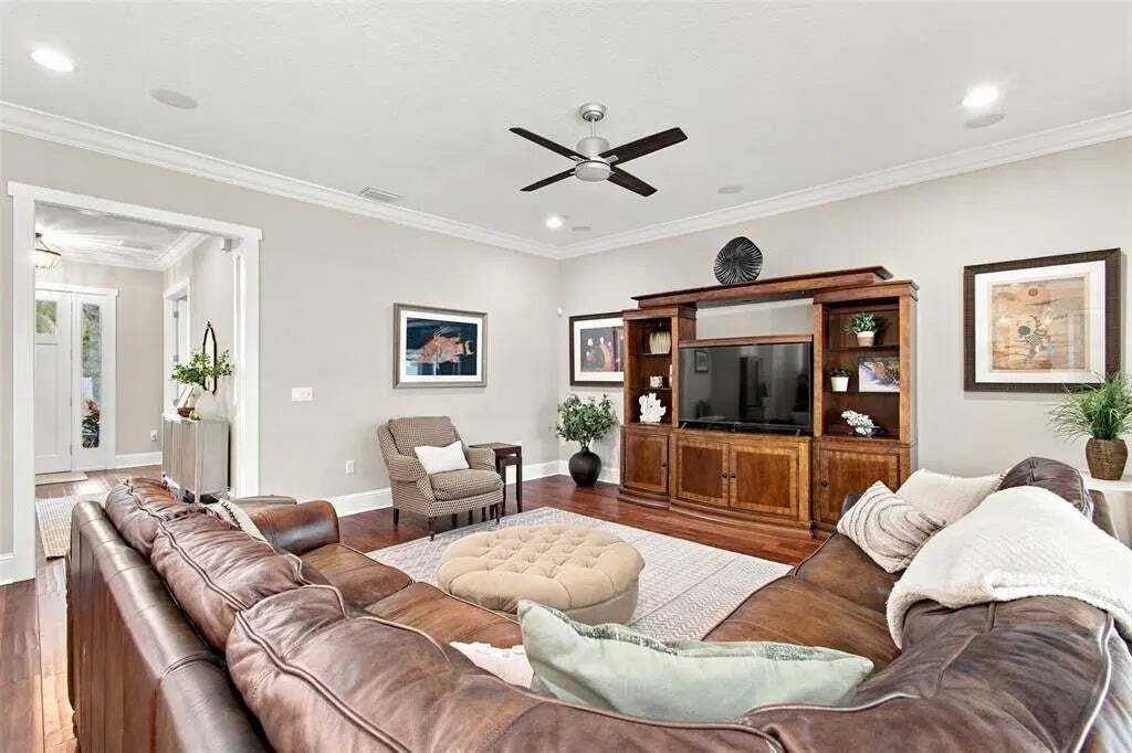 House in Tampa, Florida, United States 5 - 18715221