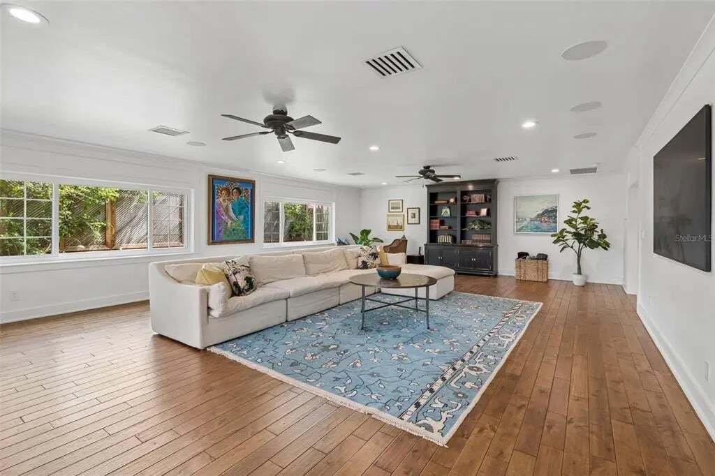 House in Tampa, Florida, United States 4 - 18715218