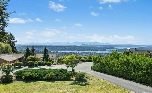 Land in Bellevue, Washington, United States 1