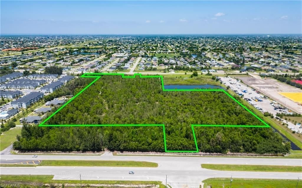 Terrain en Cape Coral, Floride, États-Unis 4 - 18715243