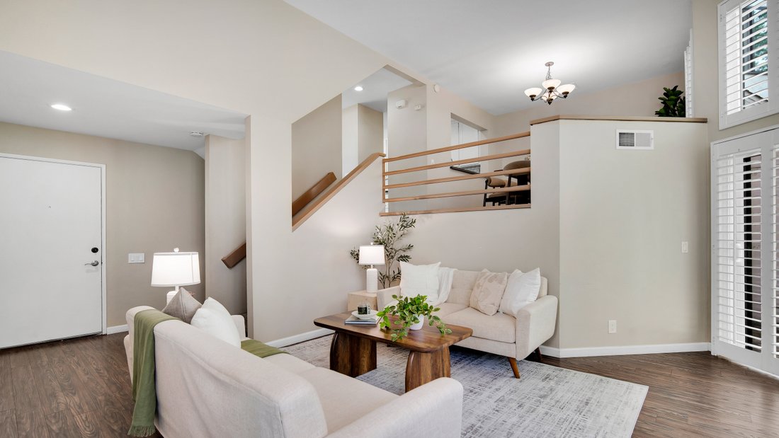 Condo in Orange, California, United States 4 - 18715291