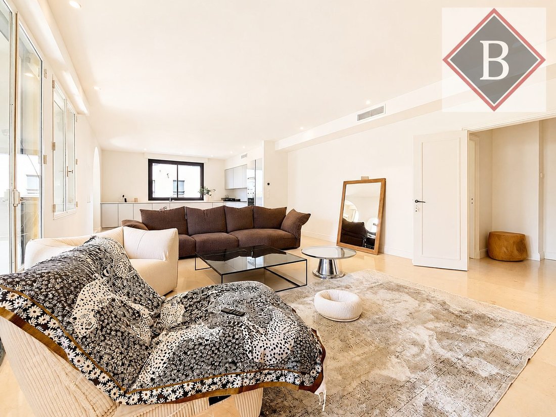 Appartamento a Cannes, Provenza-Alpi-Costa Azzurra, Francia 2 - 18715264