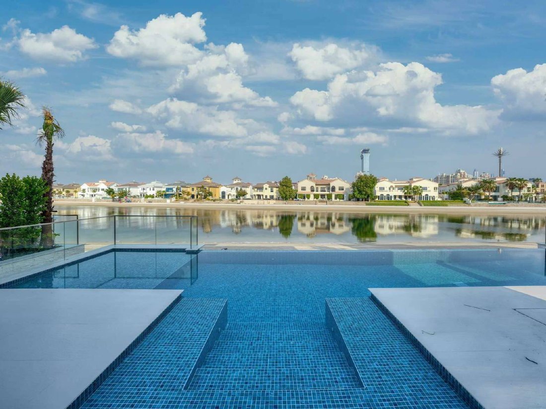 Villa in Palm Jumeirah, Dubai, United Arab Emirates 3 - 18715279