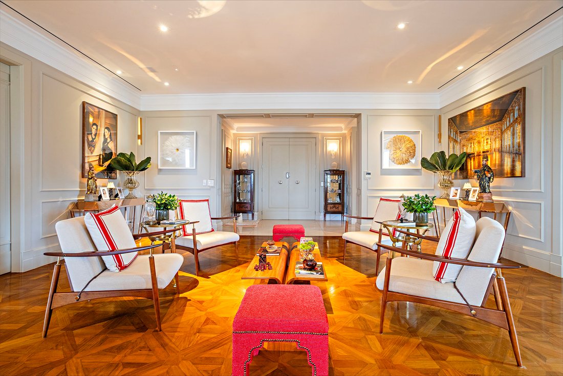 Apartment in São Paulo, State of São Paulo, Brazil 2 - 18715317