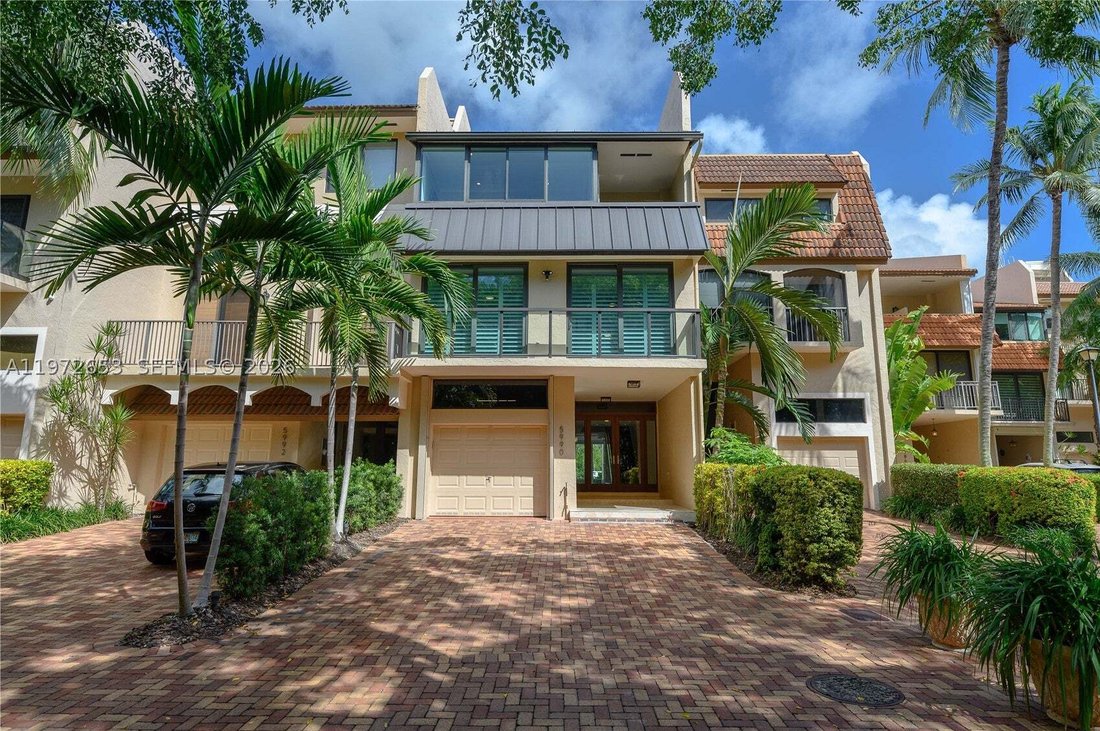 Townhouse in Cutler Bay, Florida, United States 1 - 17302171