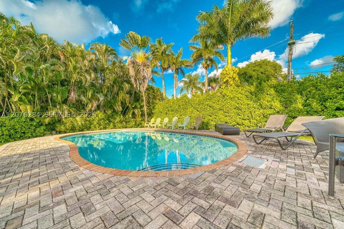 House in Miami, Florida, United States 3 - 18715639