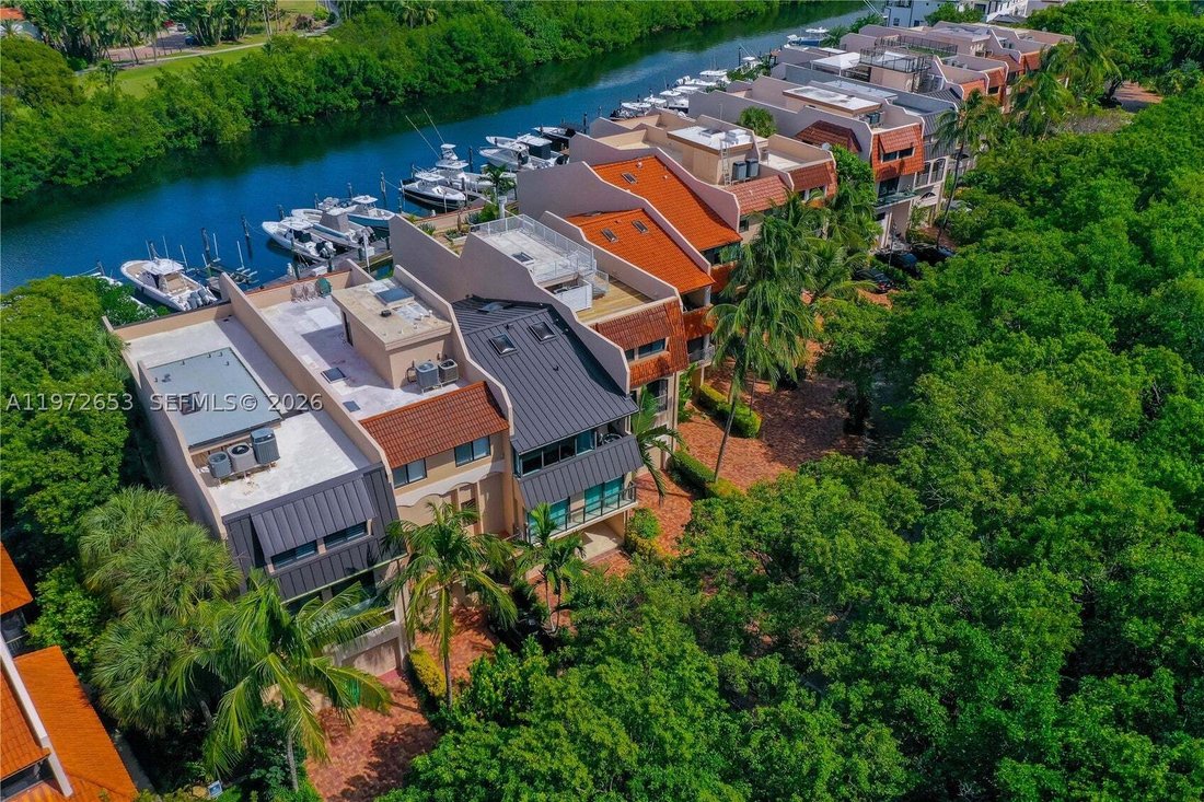 Townhouse in Cutler Bay, Florida, United States 5 - 17302171