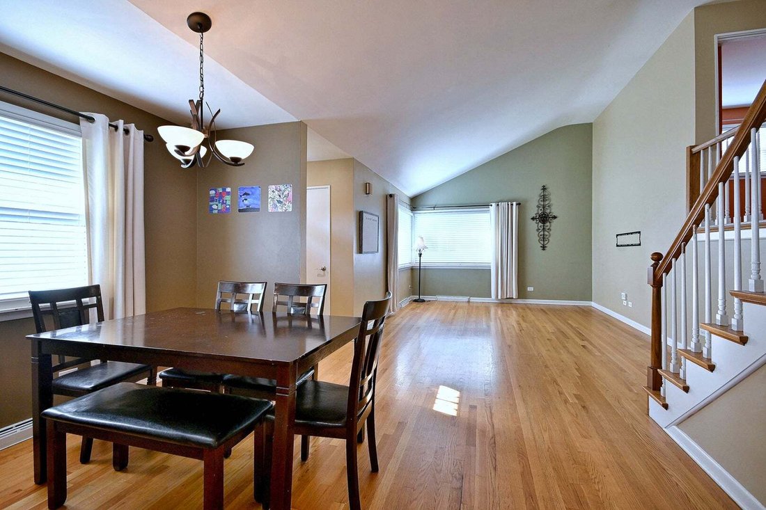 House in Elmhurst, Illinois, United States 3 - 18715965