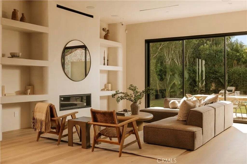 Condo in Los Angeles, California, United States 2 - 18715768