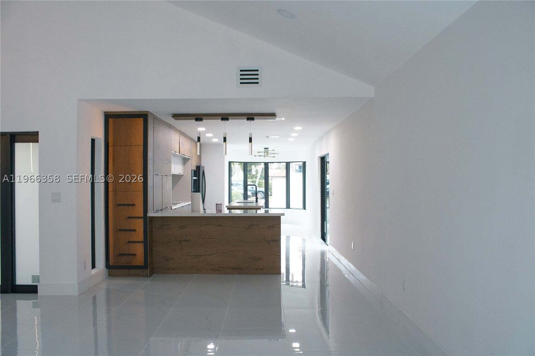 Maison à West Miami, Floride, États-Unis 2 - 17235943