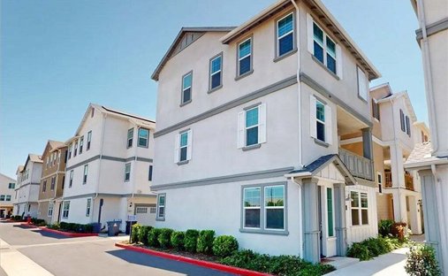 Condo in Orange, California, United States 1