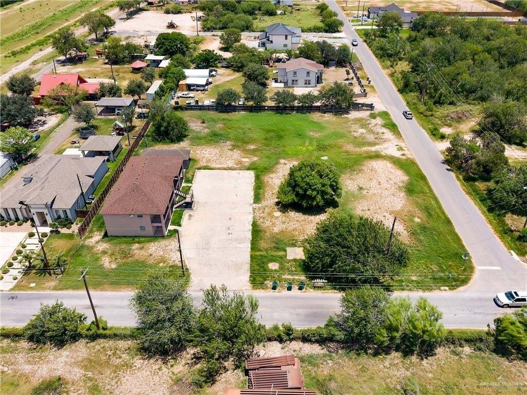 Pharr, Texas, United States 4 - 18715445