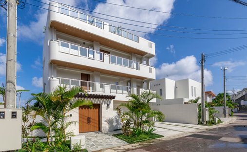 Casa a Motobu, Okinawa, Giappone 1