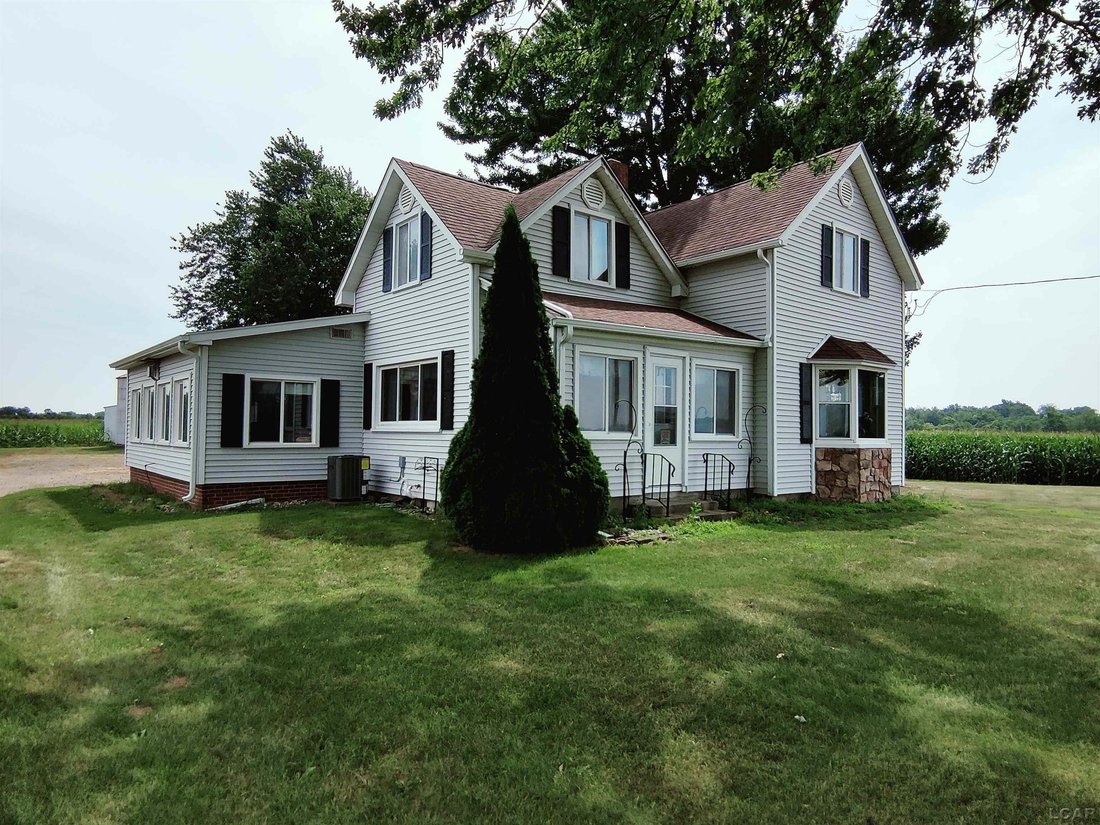 House in Blissfield, Michigan, United States 3 - 18715590