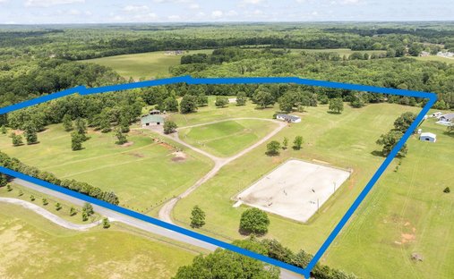 Farm Ranch in Fountain Inn, South Carolina, United States 1