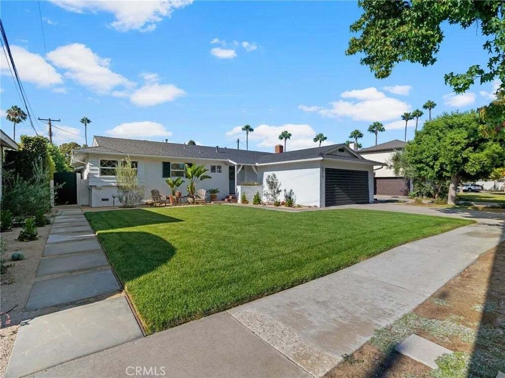 Maison à Costa Mesa, Californie, États-Unis 1 - 18698335