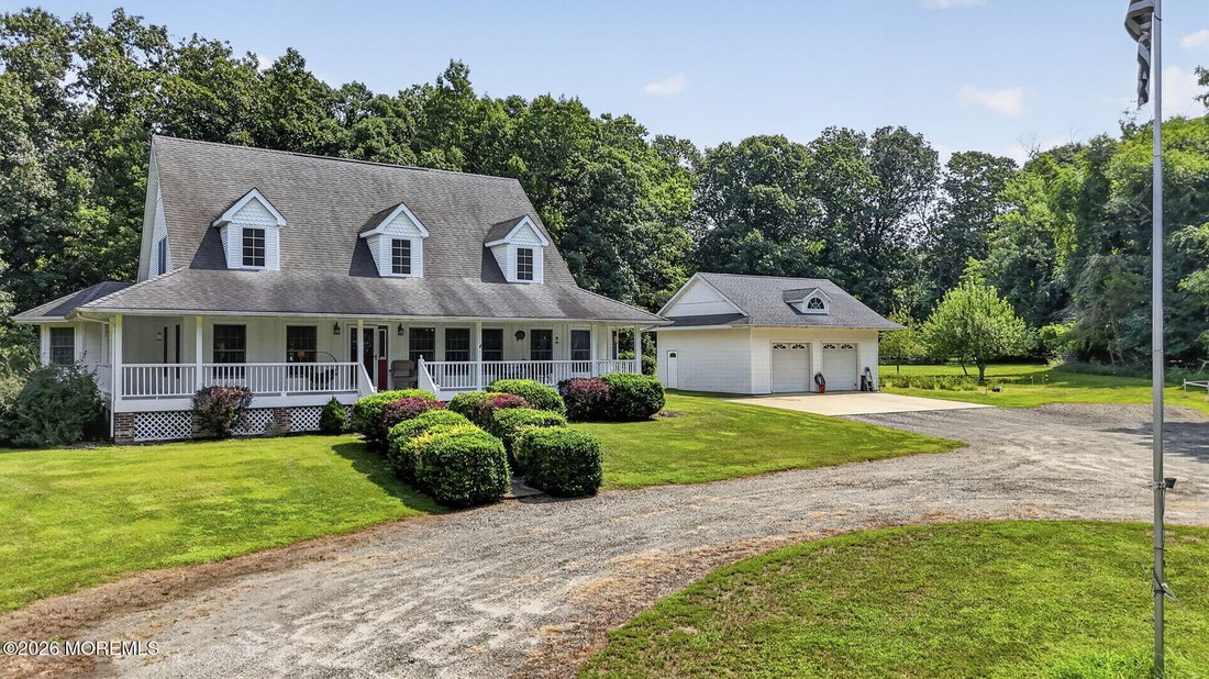 House in Freehold Township, New Jersey, United States 1 - 18715435