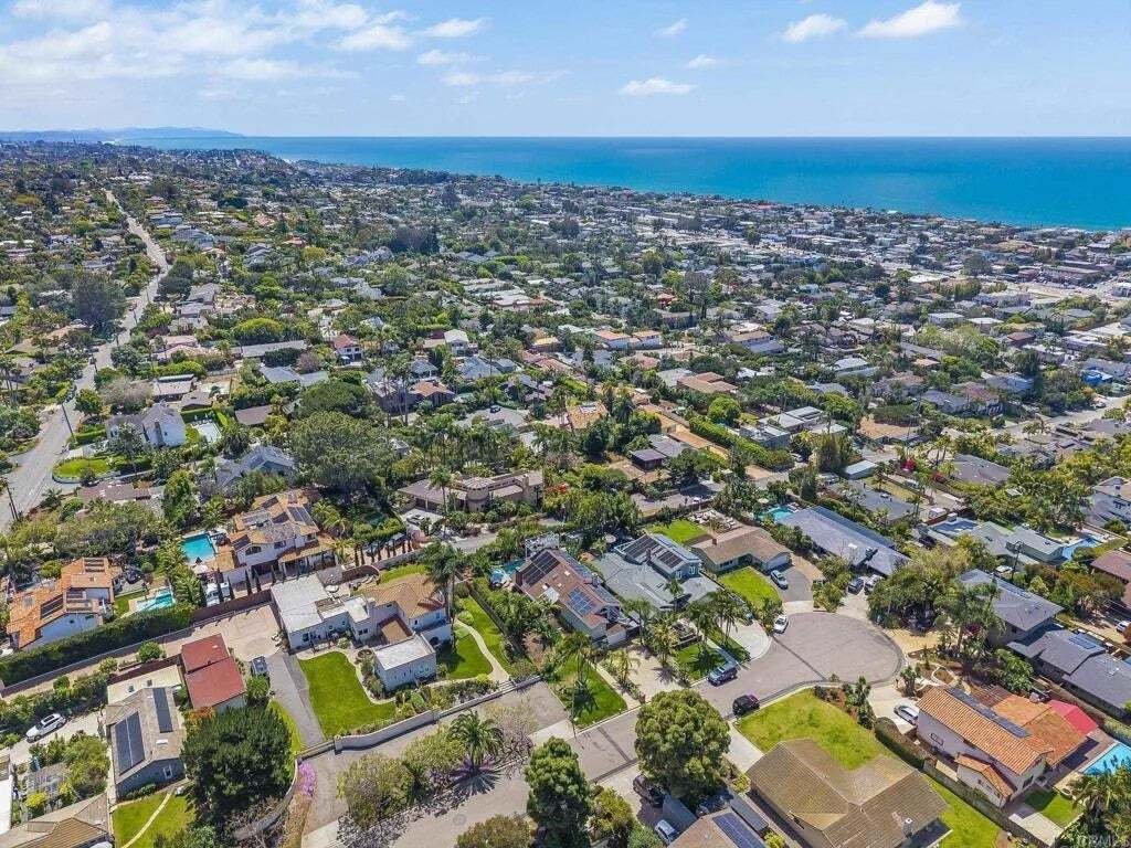 Casa en Encinitas, California, Estados Unidos 2 - 18715872