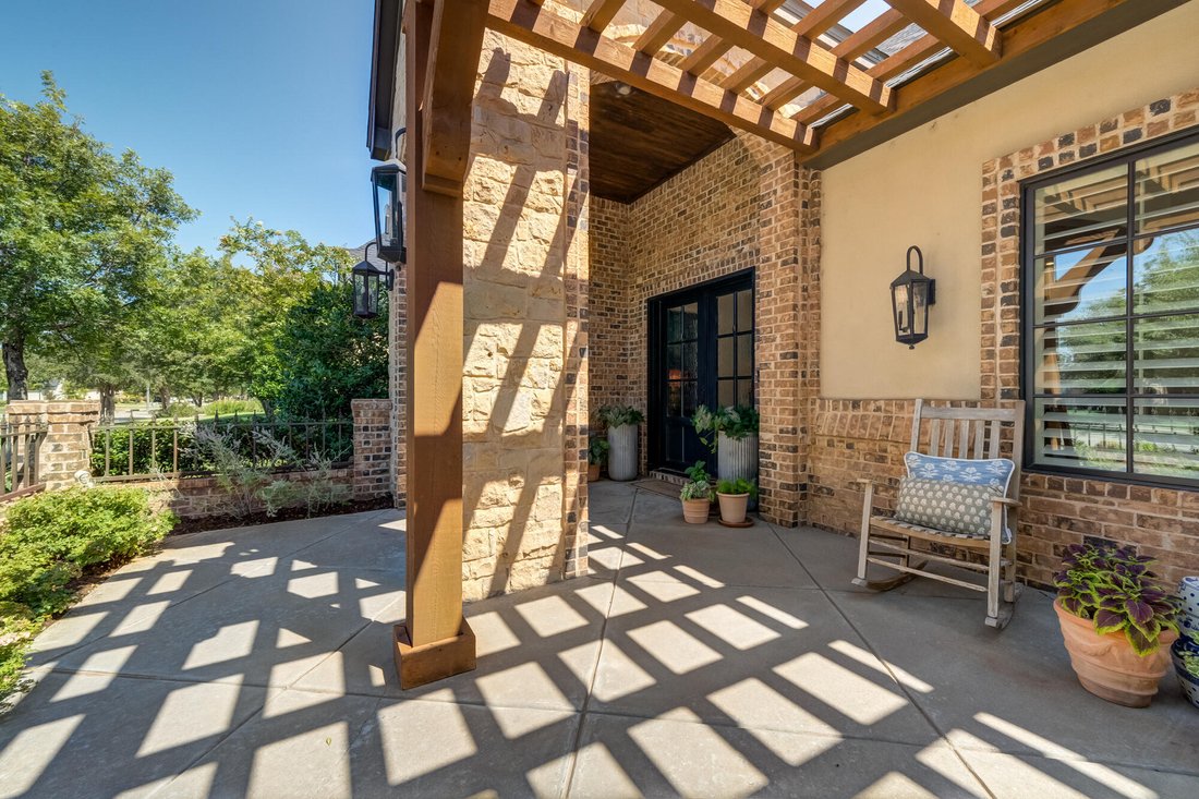House in Lubbock, Texas, United States 3 - 18715814