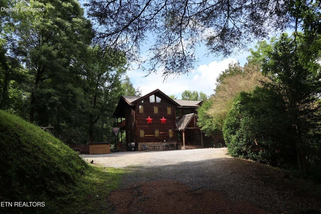 House in Gatlinburg, Tennessee, United States 1 - 18715923